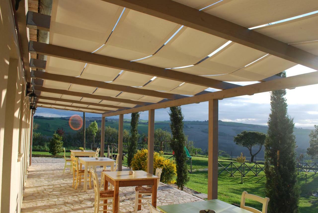 Le Maracla Country House Iesi Exterior photo